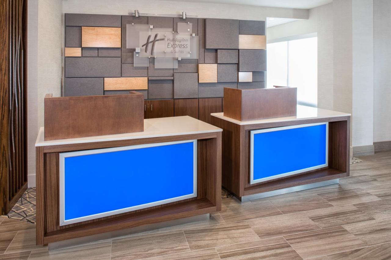 Holiday Inn Express East Peoria - Riverfront By Ihg Exteriör bild